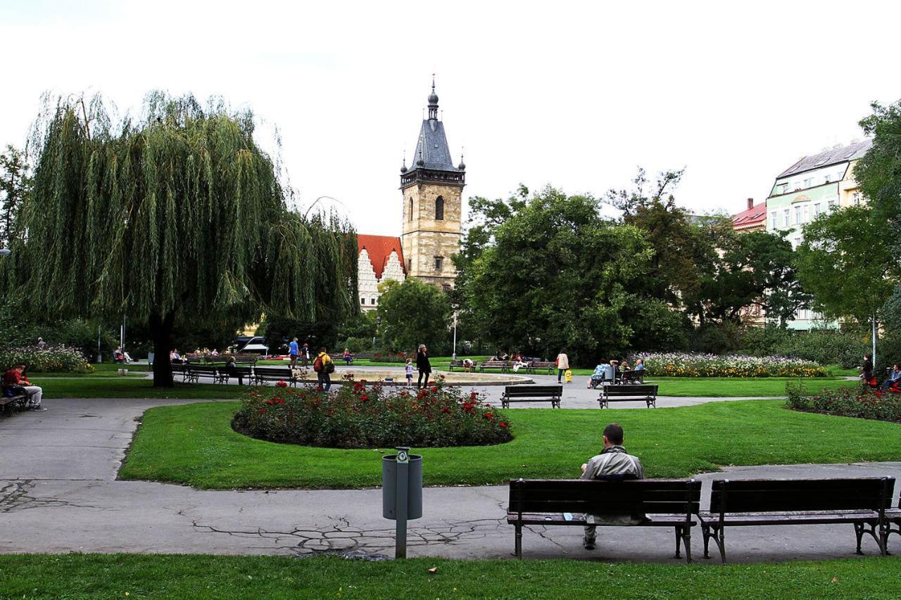 Apartment In City Centre Прага Екстериор снимка