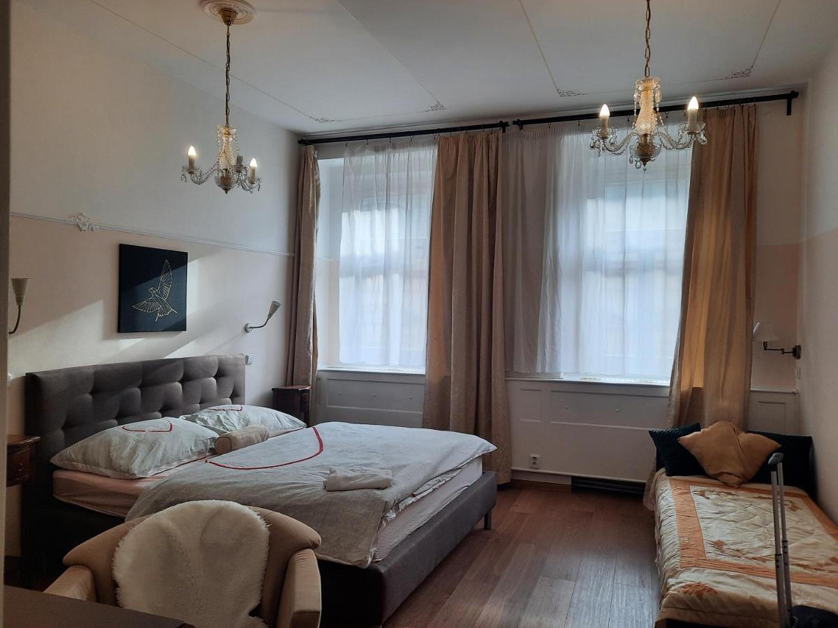 Apartment In City Centre Прага Екстериор снимка