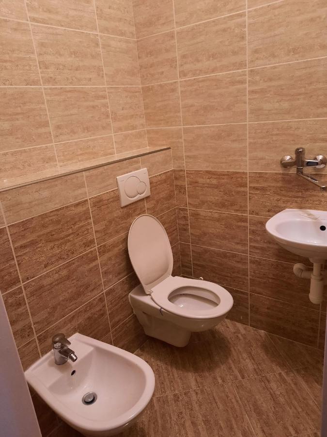 Apartment In City Centre Прага Екстериор снимка